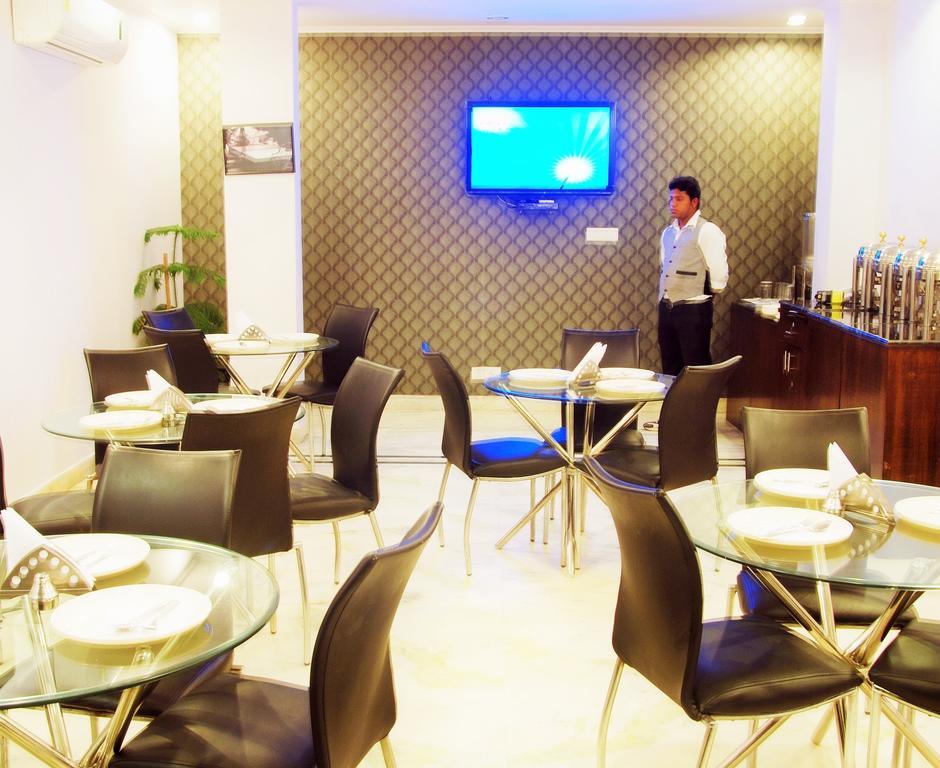 鹿公园酒店 新德里 外观 照片